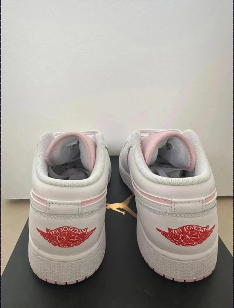 Air Jordan 1 Low – photo 4